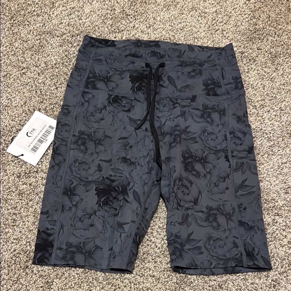 Zyia NWT Slate Peony Drawstring Luxe Hustle Shorts